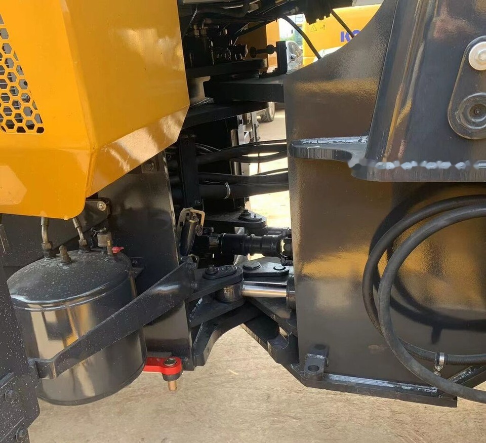 XCMG LW500KV - Колёсный погрузчик: фото 3 XCMG LW500KV - Колёсный погрузчик: фото 3