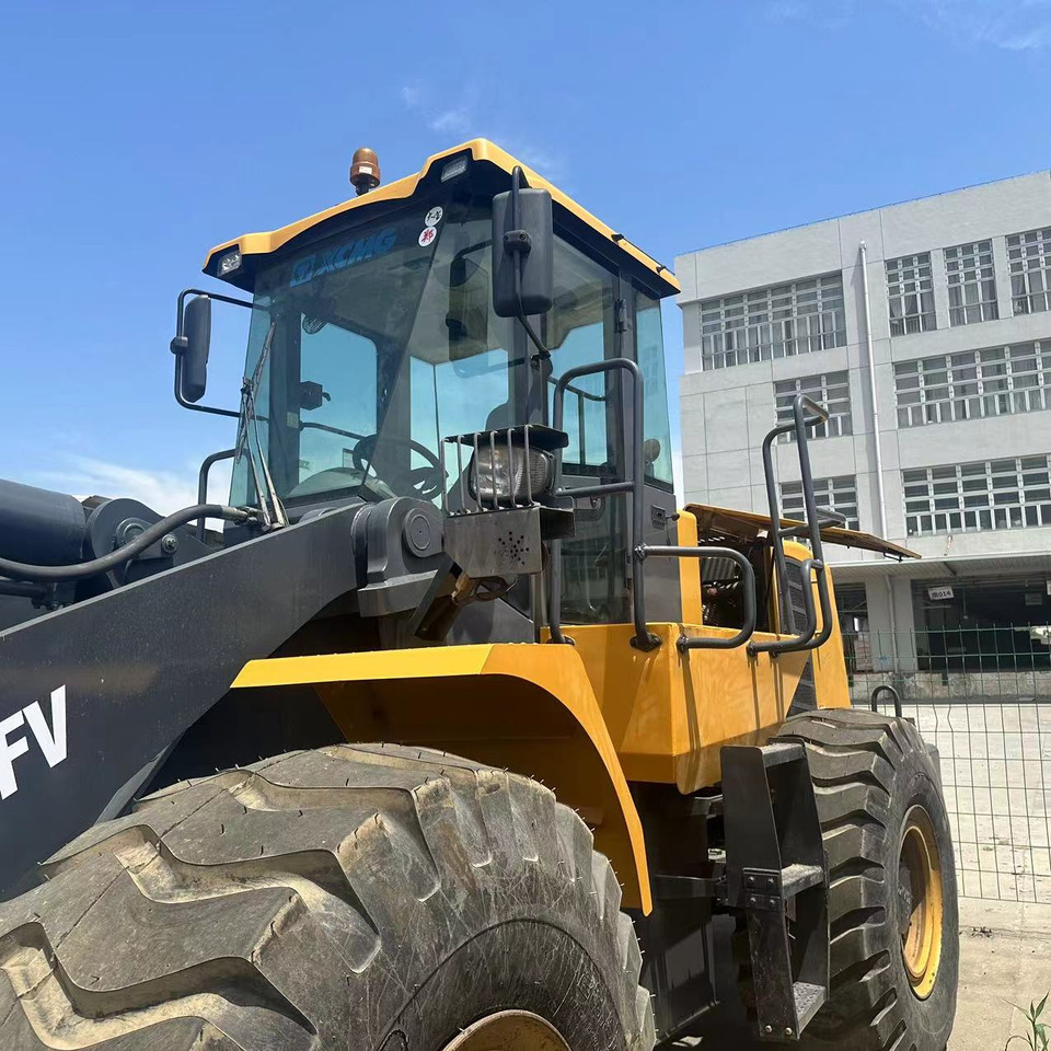 XCMG LW600FV - Колёсный погрузчик: фото 3 XCMG LW600FV - Колёсный погрузчик: фото 3