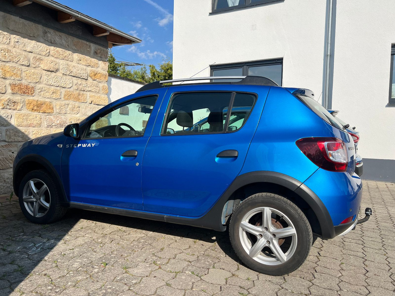Dacia Sandero - Легковой автомобиль: фото 1 Dacia Sandero - Легковой автомобиль: фото 1