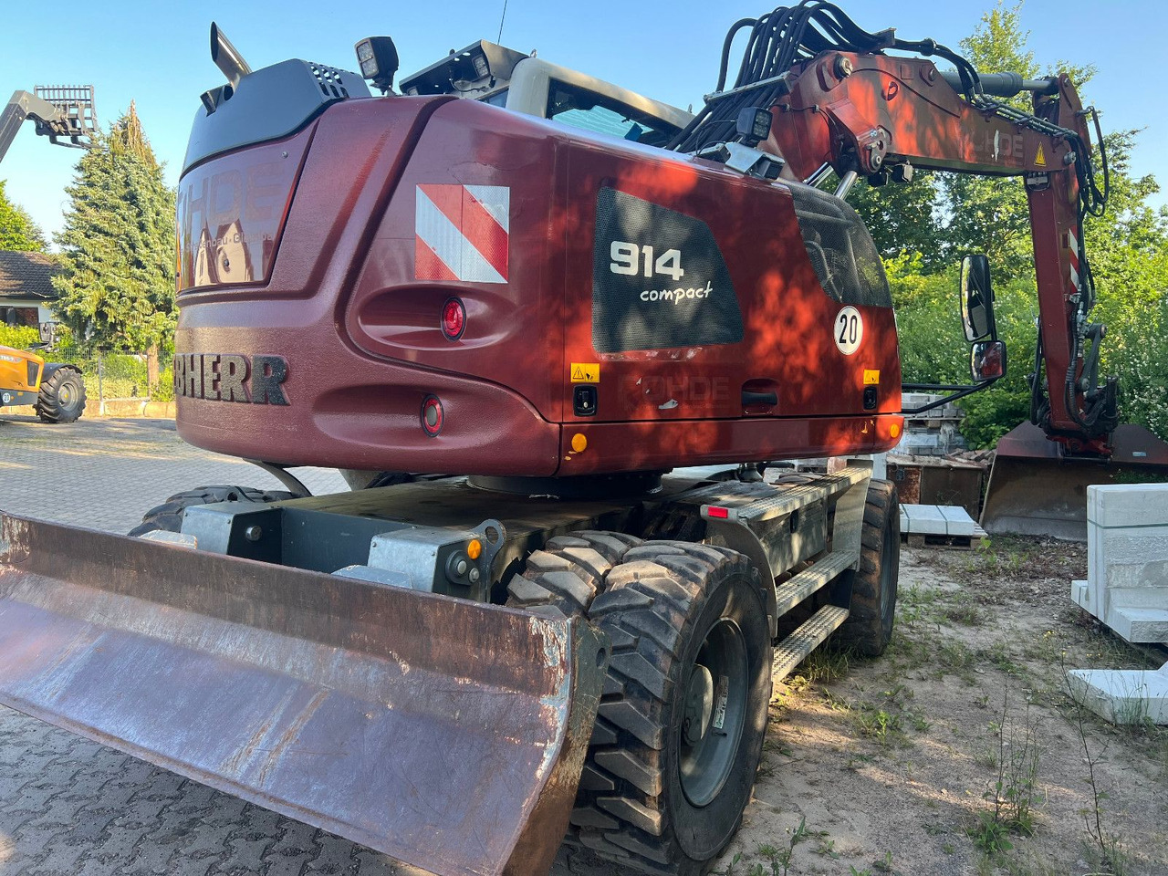 Liebherr A 914 Comp. Tilt Rotator OQ - Колёсный экскаватор: фото 1 Liebherr A 914 Comp. Tilt Rotator OQ - Колёсный экскаватор: фото 1