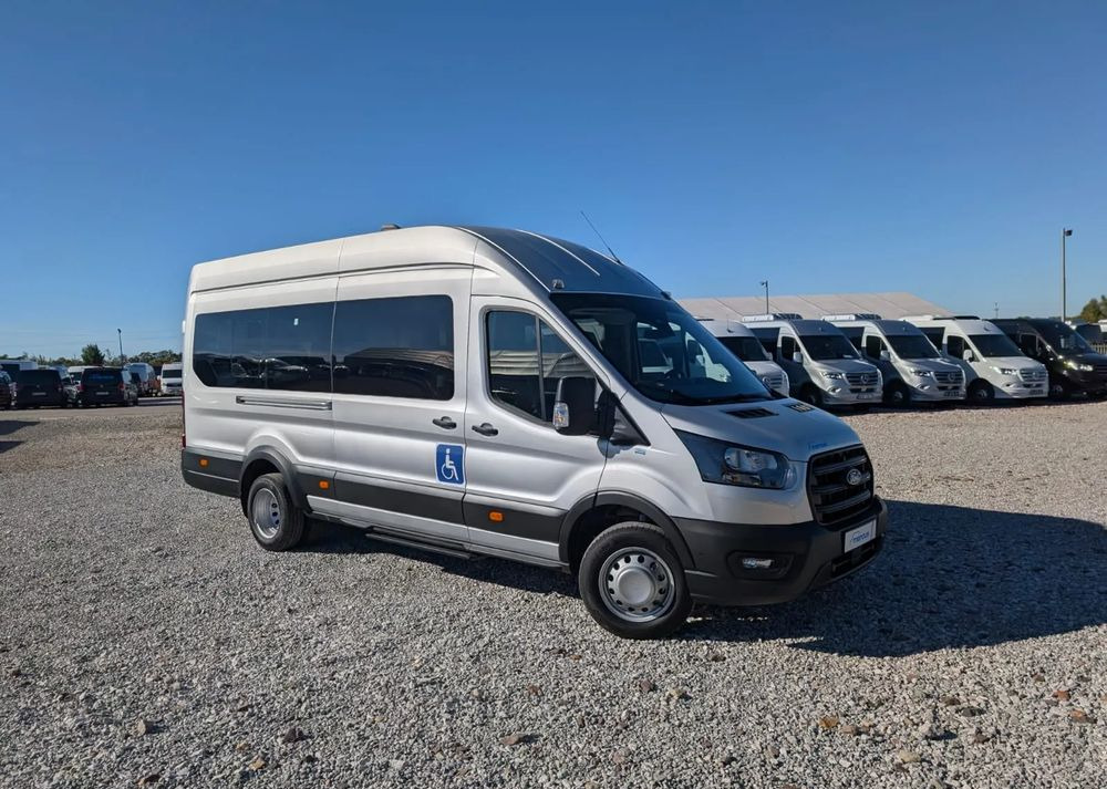 Ford Transit - Микроавтобус, Пассажирский фургон: фото 2 Ford Transit - Микроавтобус, Пассажирский фургон: фото 2