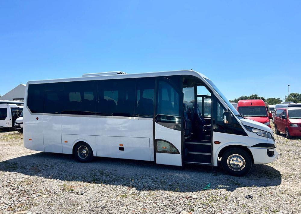 Iveco Daily - Микроавтобус, Пассажирский фургон: фото 3 Iveco Daily - Микроавтобус, Пассажирский фургон: фото 3