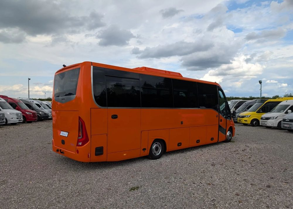 Iveco Daily - Туристический автобус: фото 5 Iveco Daily - Туристический автобус: фото 5