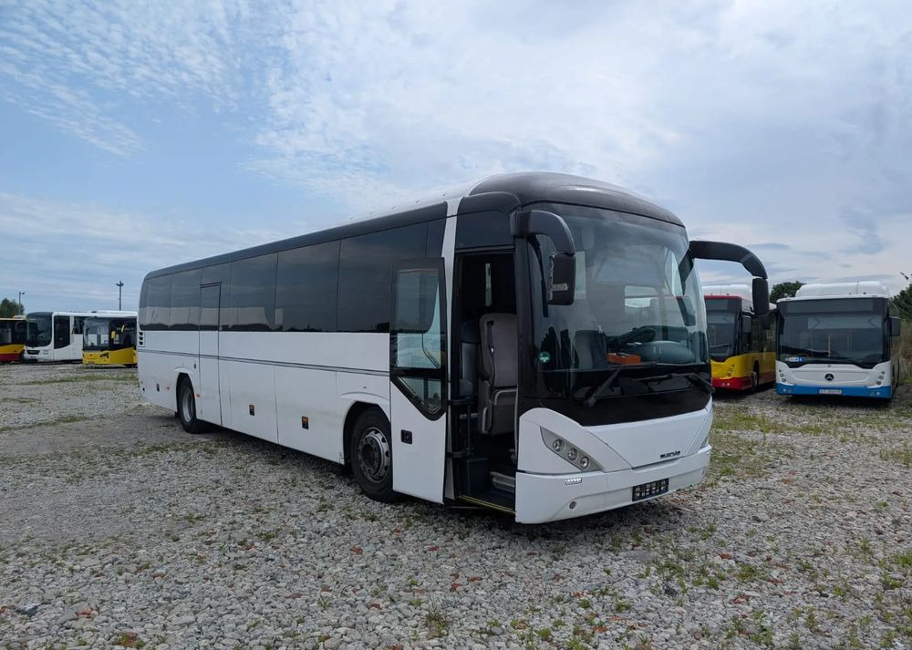 Туристический автобус Neoplan Tourliner: фото 1