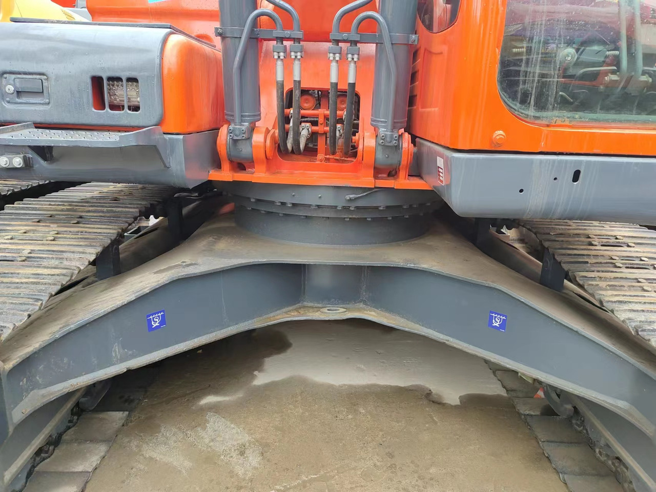 DOOSAN DX225LC - Гусеничный экскаватор: фото 5 DOOSAN DX225LC - Гусеничный экскаватор: фото 5