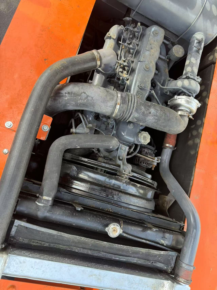 HITACHI ZX200 в лизинг HITACHI ZX200: фото 6