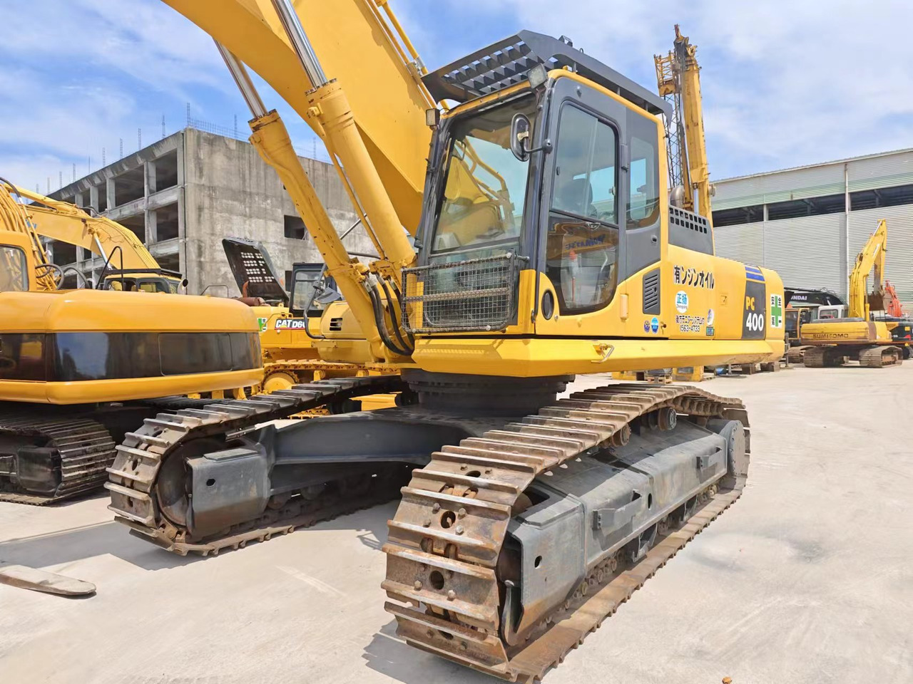 KOMATSU PC400-8R - Гусеничный экскаватор: фото 3 KOMATSU PC400-8R - Гусеничный экскаватор: фото 3