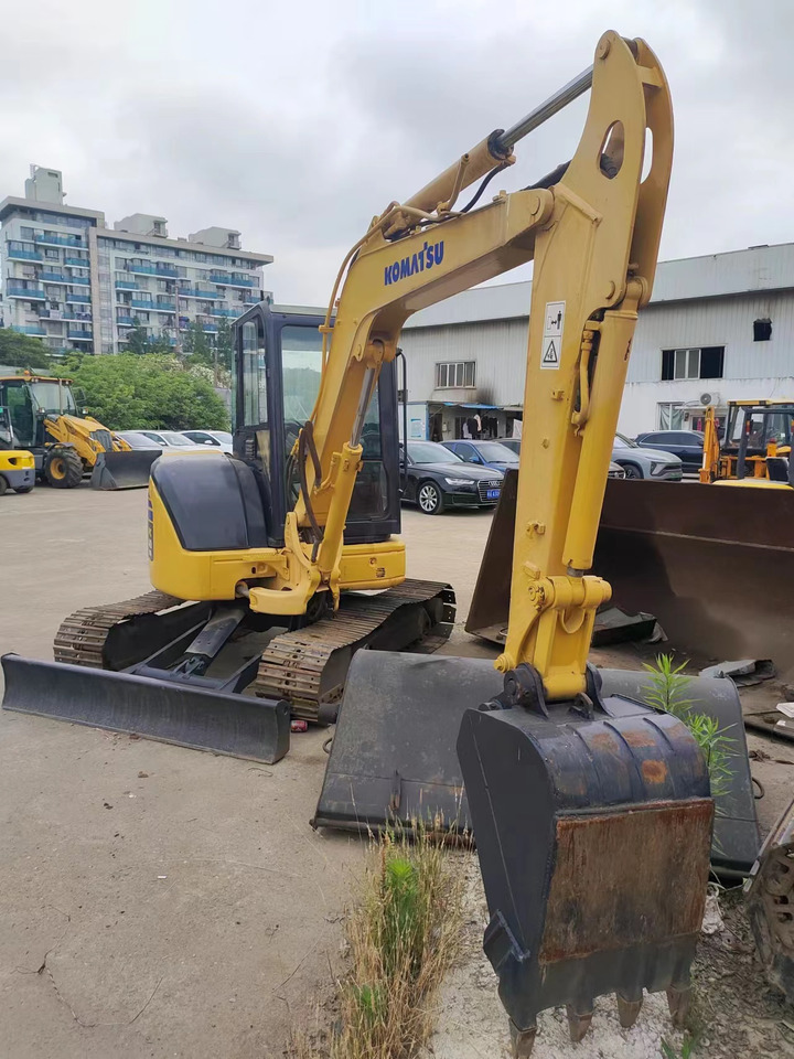 KOMATSU PC40MR - Мини-экскаватор: фото 4 KOMATSU PC40MR - Мини-экскаватор: фото 4