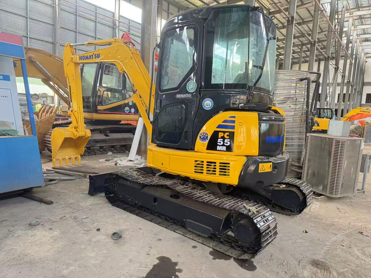 KOMATSU PC55MR - Мини-экскаватор: фото 1 KOMATSU PC55MR - Мини-экскаватор: фото 1