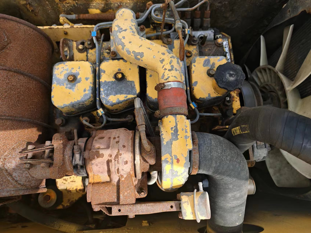 Колёсный экскаватор KOMATSU PW130: фото 7 Колёсный экскаватор KOMATSU PW130: фото 7