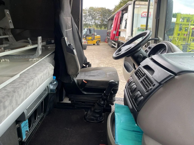 Тягач DAF XF 105.460 Tractor unit: фото 12