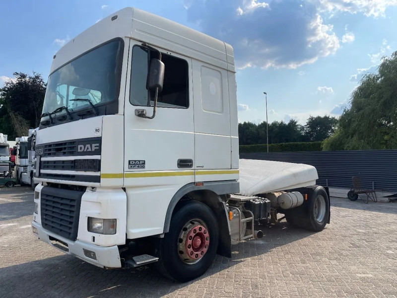 DAF XF 95.430 Tractor unit - Тягач: фото 3 DAF XF 95.430 Tractor unit - Тягач: фото 3
