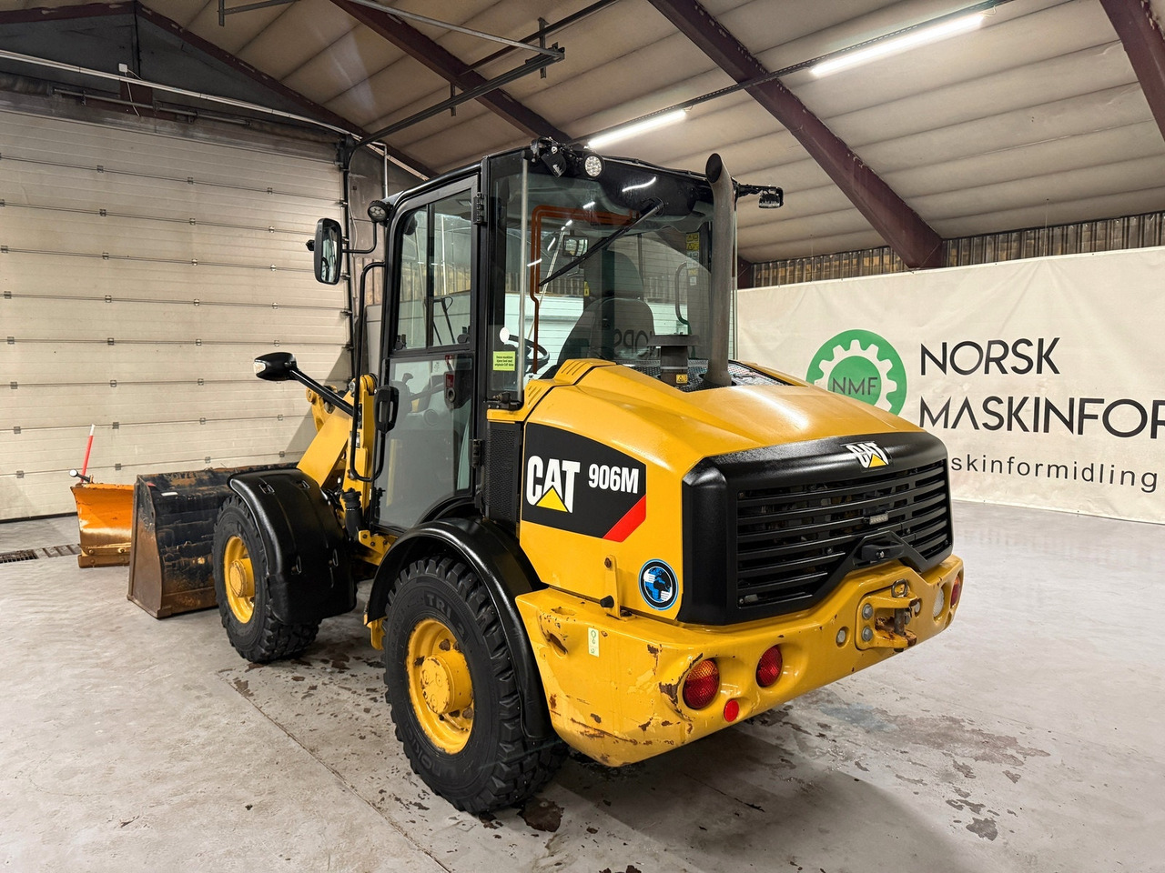 Cat 906M High Flow, 40 km/t med skuff og plog # TIL LEIE# - Колёсный погрузчик: фото 3 Cat 906M High Flow, 40 km/t med skuff og plog # TIL LEIE# - Колёсный погрузчик: фото 3