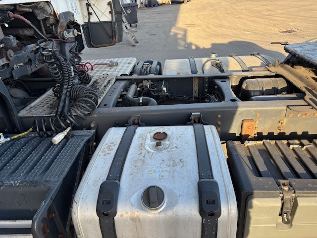 Тягач SCANIA R620: фото 10 Тягач SCANIA R620: фото 10