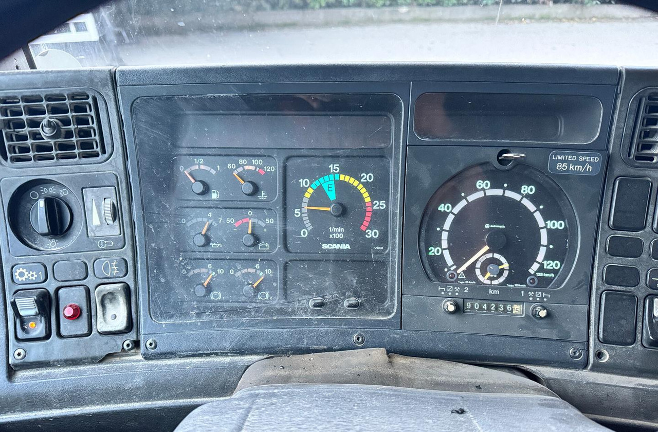 Scania R124/470 Ribaltabile 8X4 - Самосвал: фото 4 Scania R124/470 Ribaltabile 8X4 - Самосвал: фото 4