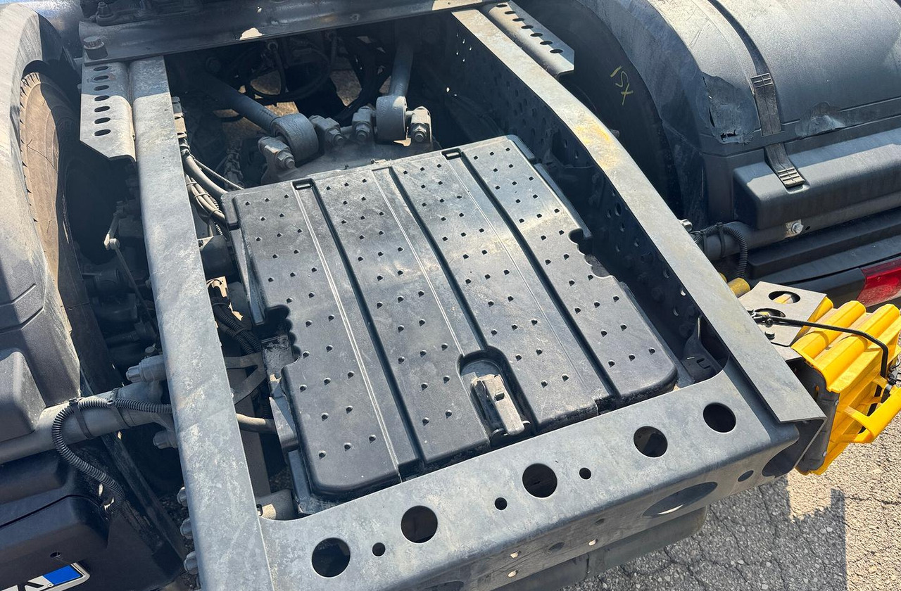 Тягач Mercedes Benz Actros 1848 - 2020: фото 20