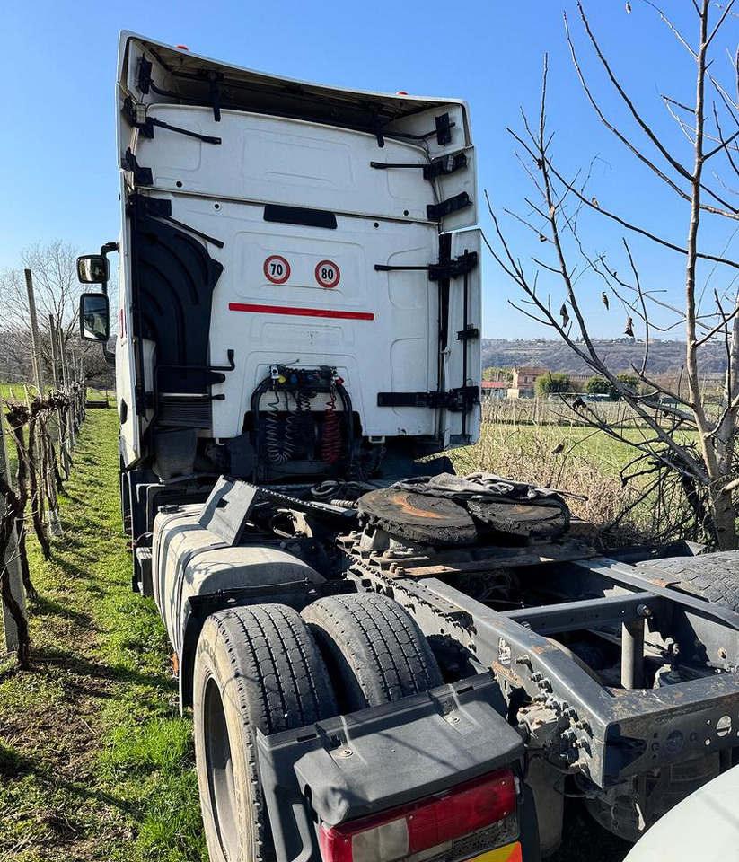 Trattore stradale Renault T460 - 2015 - Тягач: фото 2 Trattore stradale Renault T460 - 2015 - Тягач: фото 2