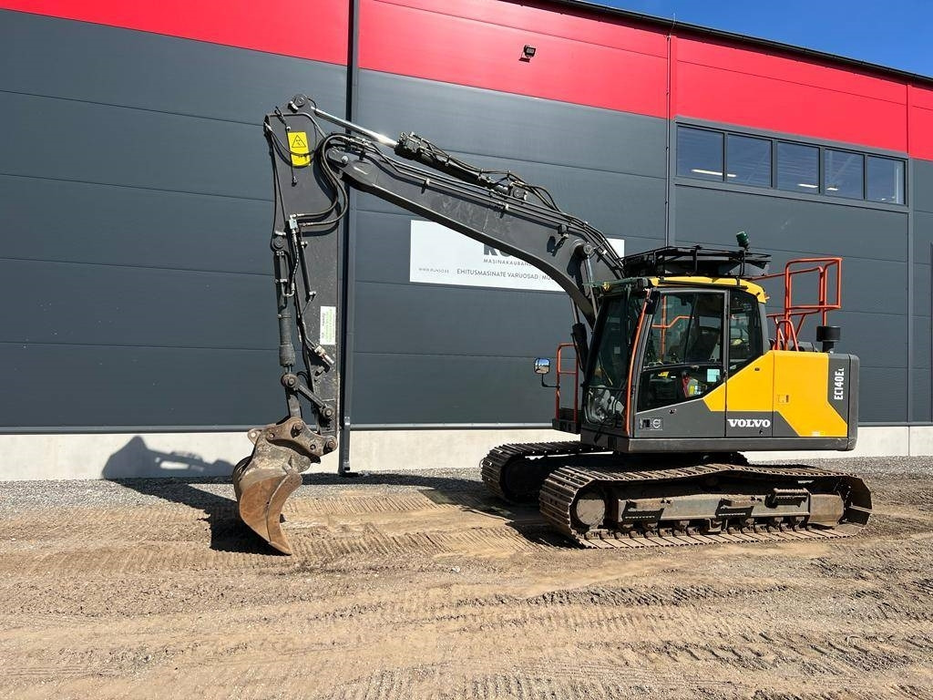 Volvo EC 140 E - Гусеничный экскаватор: фото 1 Volvo EC 140 E - Гусеничный экскаватор: фото 1