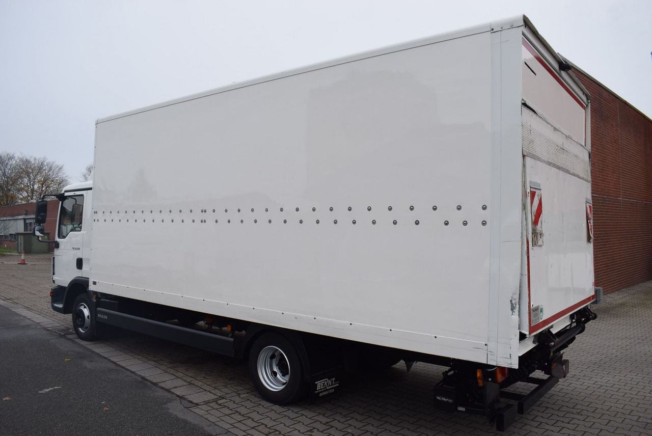 MAN TGL 8.220 Koffer LBW Klima EURO6 Luftfederung - Фургон с закрытым кузовом: фото 4 MAN TGL 8.220 Koffer LBW Klima EURO6 Luftfederung - Фургон с закрытым кузовом: фото 4