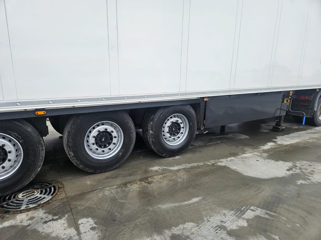 Полуприцеп-рефрижератор SCHMITZ SKO Carrier Vector 1550: фото 8