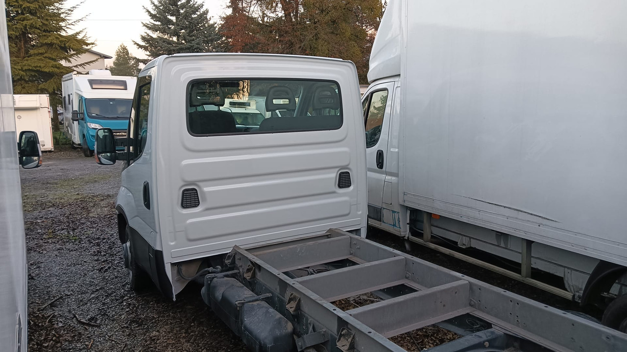 IVECO DAILY 35C13 RAMA DO ZABUDOWY NR 883 - Коммерческий автомобиль: фото 4 IVECO DAILY 35C13 RAMA DO ZABUDOWY NR 883 - Коммерческий автомобиль: фото 4