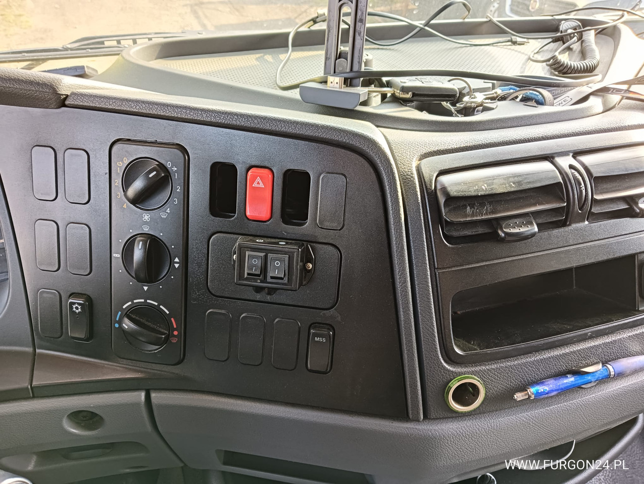 Автовоз MERCEDES ATEGO 1018 POMOC DROGOWA LAWETA NR 665: фото 13