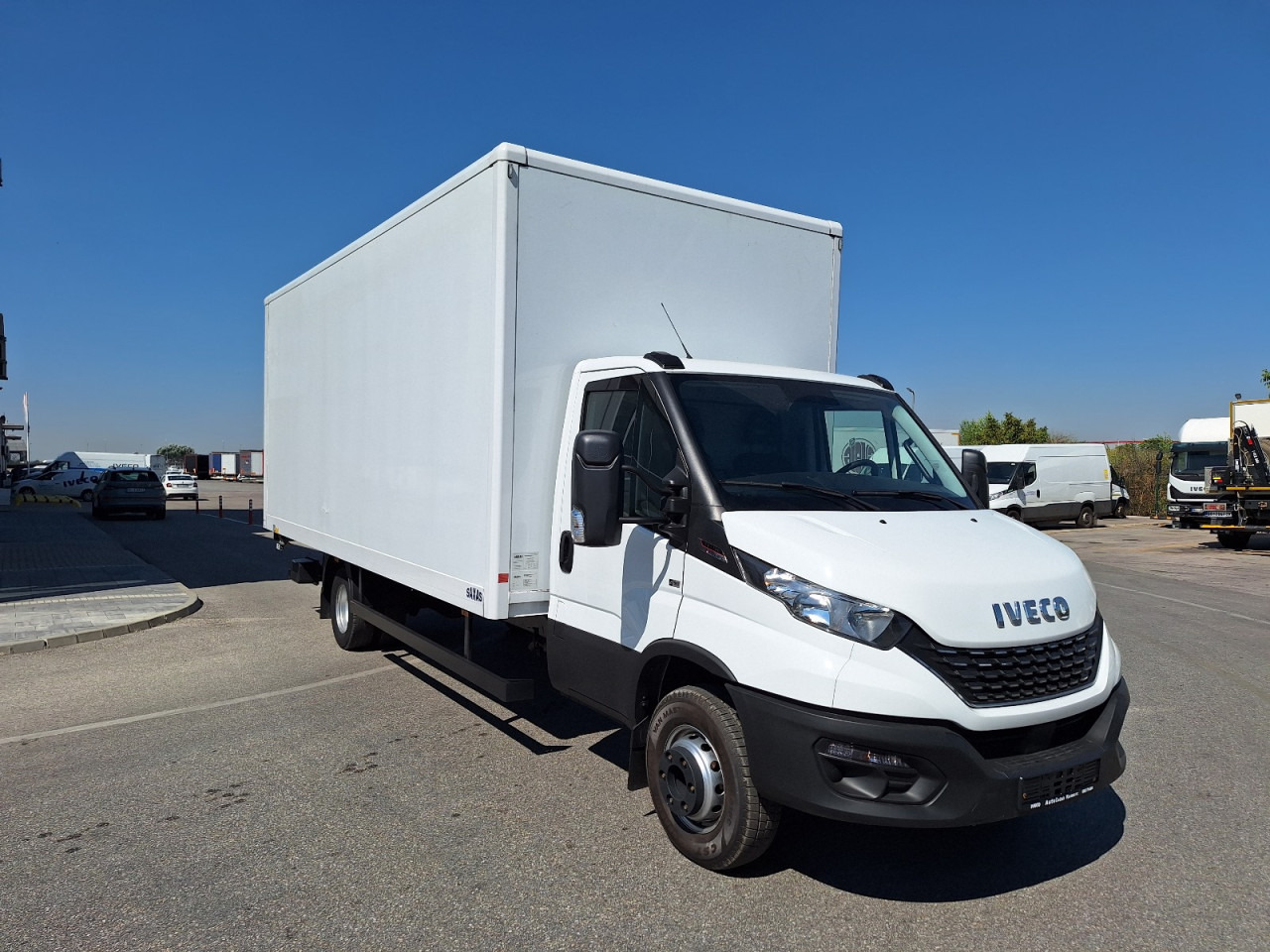 Цельнометаллический фургон IVECO DAILY 72C18 A8 34m3: фото 8