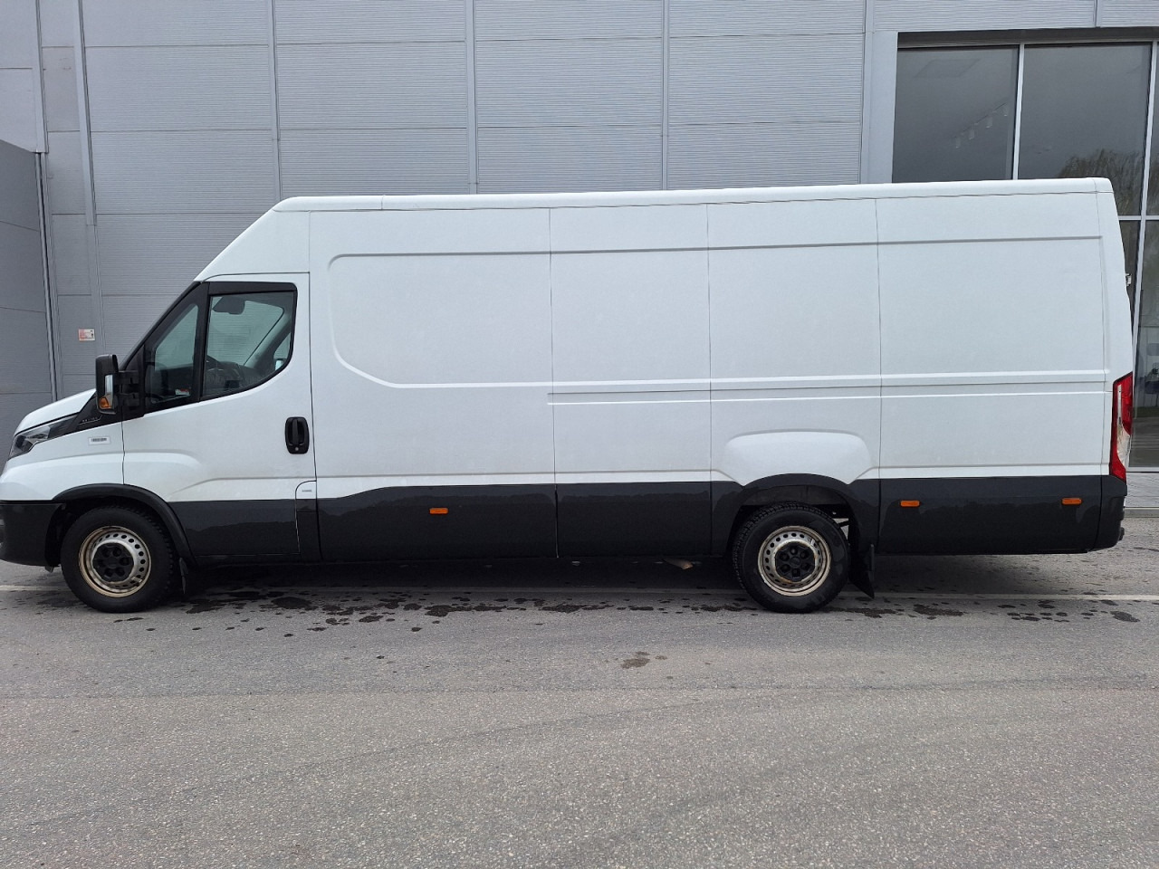 Цельнометаллический фургон IVECO Daily ne postoji: фото 10 Цельнометаллический фургон IVECO Daily ne postoji: фото 10