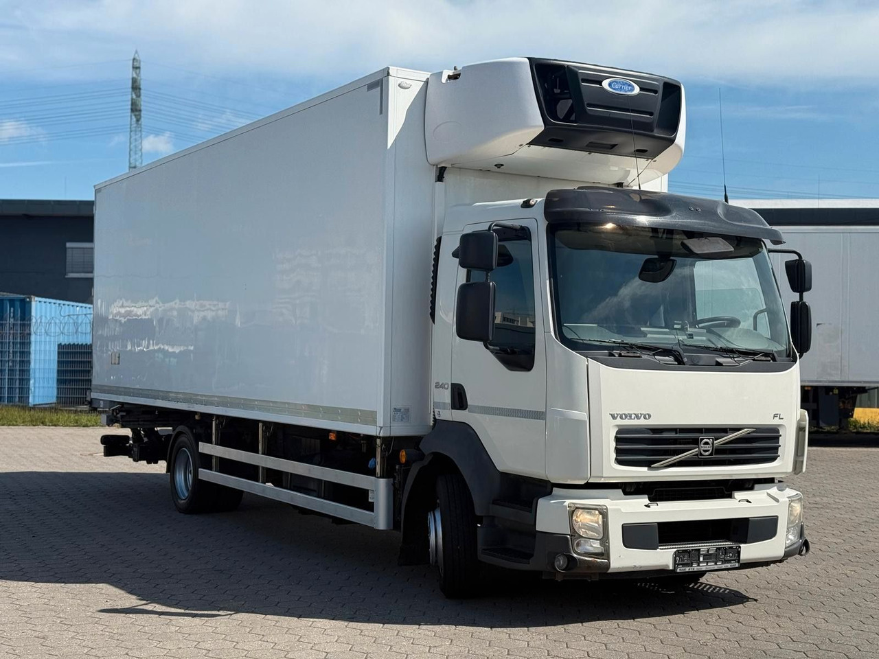 Volvo FL 240 Carrier Easy Cold+Hebebühne - Рефрижератор: фото 2 Volvo FL 240 Carrier Easy Cold+Hebebühne - Рефрижератор: фото 2
