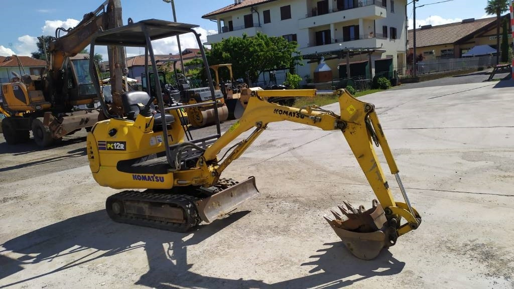 Komatsu PC 12 R-8 - Мини-экскаватор: фото 4 Komatsu PC 12 R-8 - Мини-экскаватор: фото 4