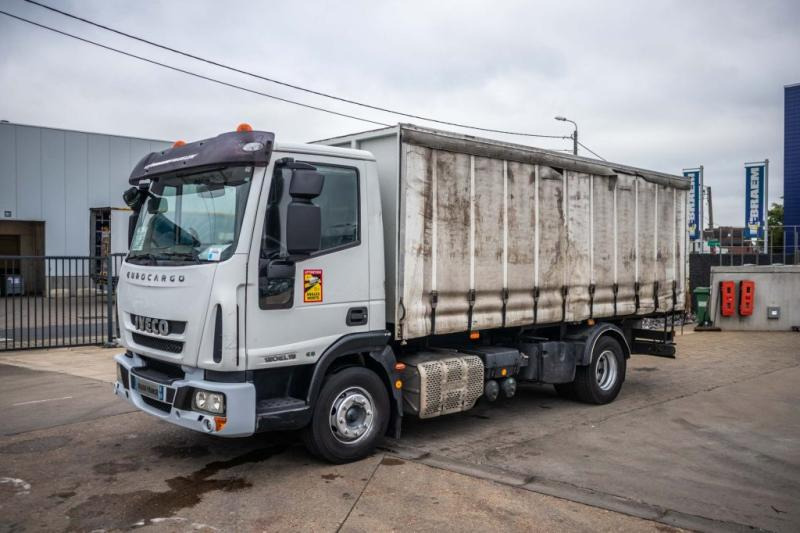 Iveco EUROCARGO 120EL19 - Тентованный грузовик: фото 1 Iveco EUROCARGO 120EL19 - Тентованный грузовик: фото 1