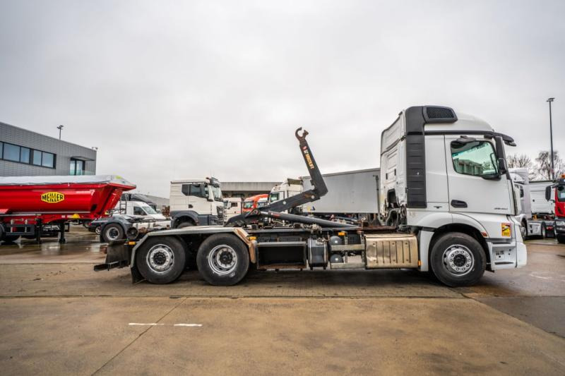 Mercedes ACTROS 2540 +MULTILIFT XP 20-56 - Крюковой мультилифт: фото 3 Mercedes ACTROS 2540 +MULTILIFT XP 20-56 - Крюковой мультилифт: фото 3