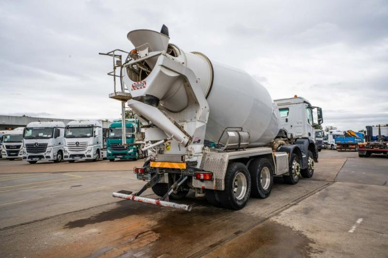 Mercedes AROCS 3240 + STETTER 9m3 - Автобетоносмеситель: фото 4 Mercedes AROCS 3240 + STETTER 9m3 - Автобетоносмеситель: фото 4