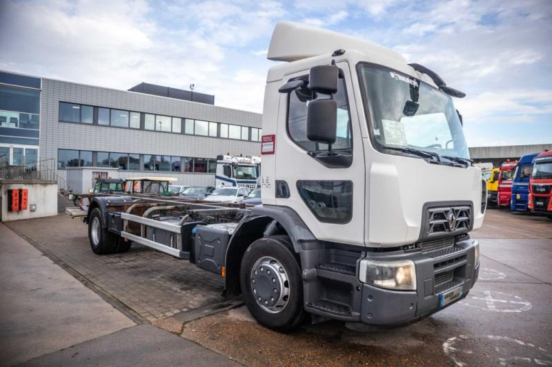 Renault PREMIUM D WIDE 320 DXI - Грузовик-контейнеровоз/ Сменный кузов: фото 2 Renault PREMIUM D WIDE 320 DXI - Грузовик-контейнеровоз/ Сменный кузов: фото 2
