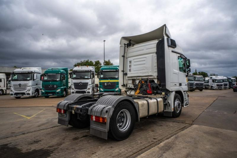 Mercedes ACTROS 1844 LS-MP3+VOITH - Тягач: фото 4 Mercedes ACTROS 1844 LS-MP3+VOITH - Тягач: фото 4