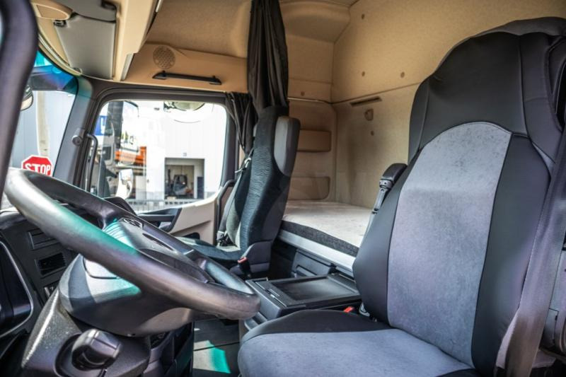 Тягач Mercedes ACTROS 1845 LS: фото 9
