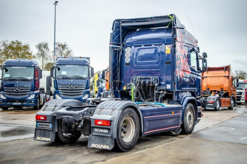 Scania R450+INTARDER+KIPHYDR+65T+FULL OPTION - Тягач: фото 3 Scania R450+INTARDER+KIPHYDR+65T+FULL OPTION - Тягач: фото 3