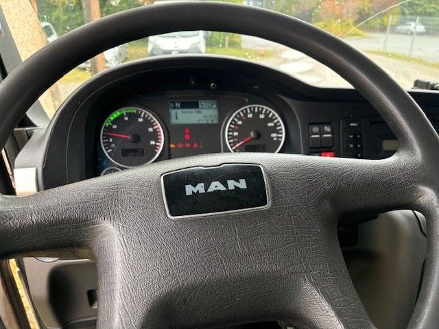 MAN 35.360 8x2 - Мусоровоз: фото 4 MAN 35.360 8x2 - Мусоровоз: фото 4