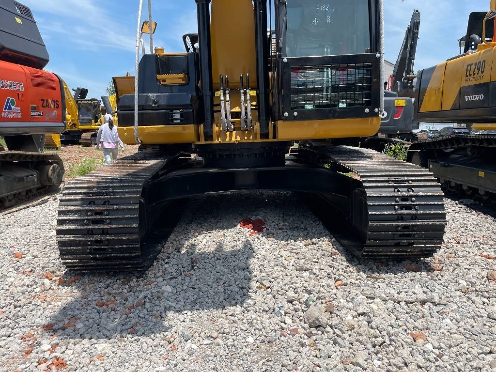 CAT 323D2 - Гусеничный экскаватор: фото 3 CAT 323D2 - Гусеничный экскаватор: фото 3