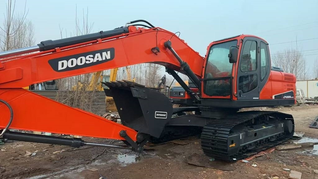 Гусеничный экскаватор Doosan DX 225 LC: фото 8