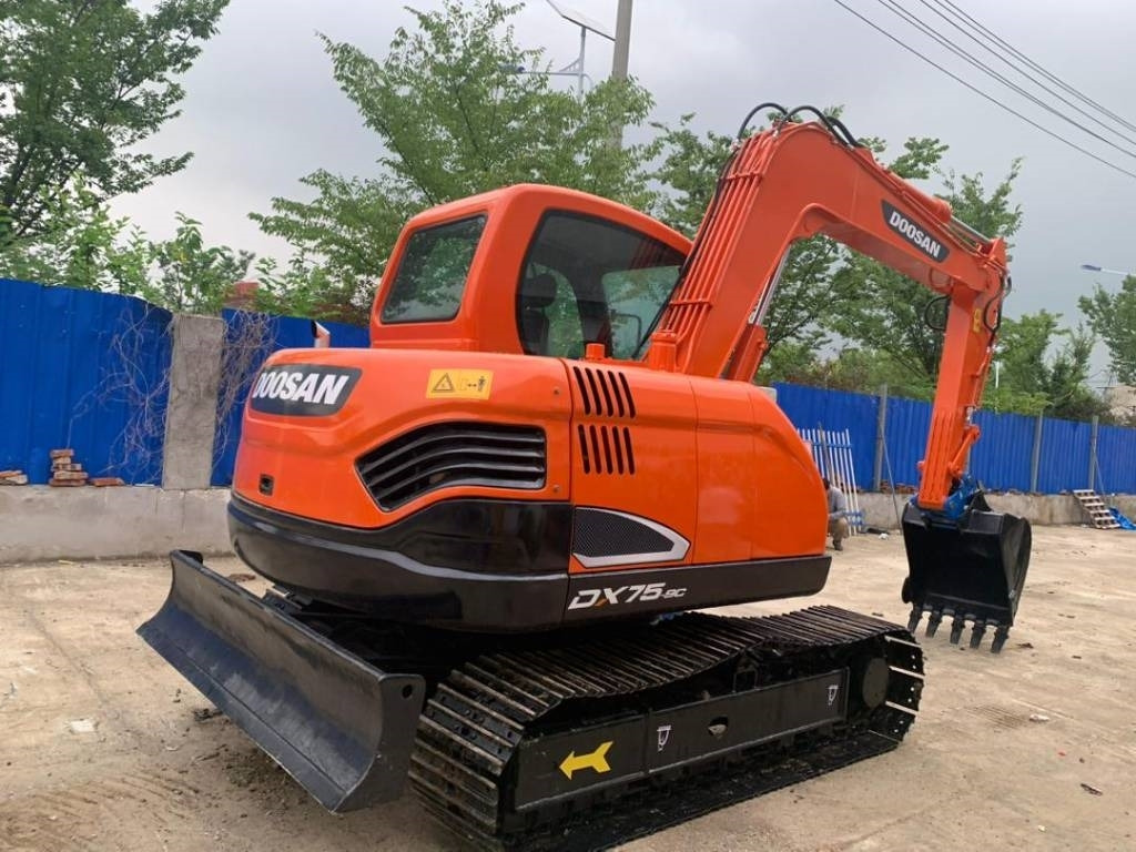 Doosan DX 75 - Мини-экскаватор: фото 2 Doosan DX 75 - Мини-экскаватор: фото 2