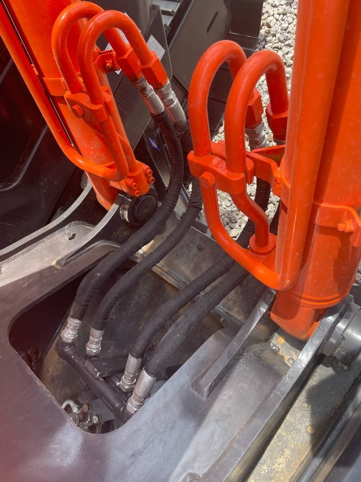 Hitachi ZX 200  в лизинг Hitachi ZX 200: фото 9