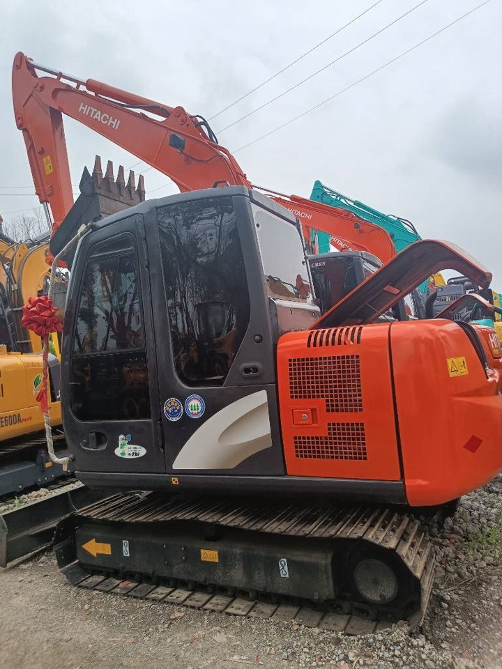 Hitachi ZX 60 - Гусеничный экскаватор: фото 2 Hitachi ZX 60 - Гусеничный экскаватор: фото 2