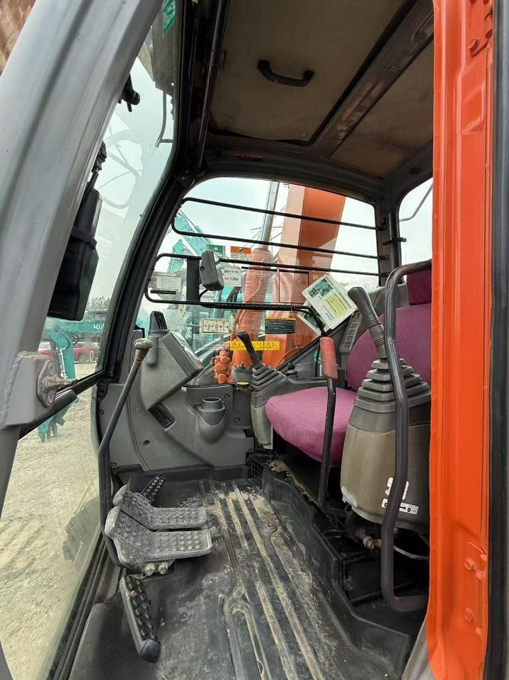 Hitachi ZX 75 US - Мини-экскаватор: фото 2 Hitachi ZX 75 US - Мини-экскаватор: фото 2
