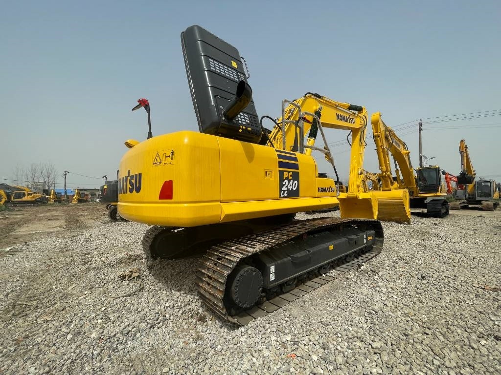 Гусеничный экскаватор Komatsu PC 240: фото 6