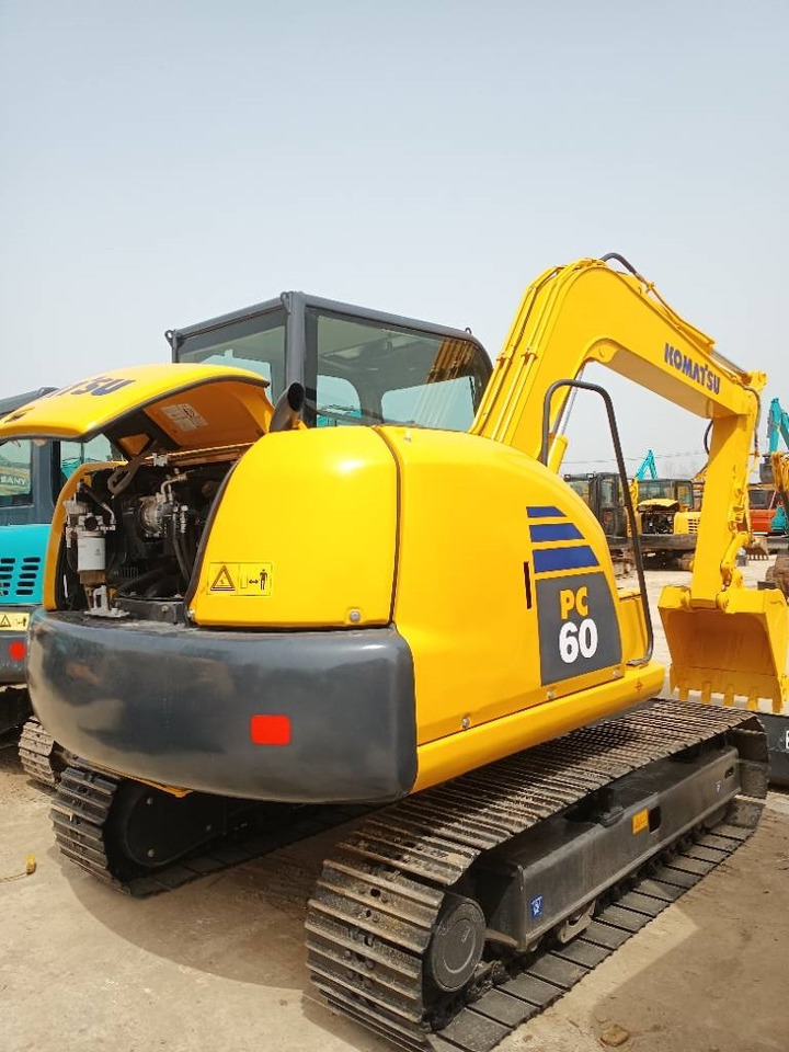 Komatsu PC 60 - Гусеничный экскаватор: фото 3 Komatsu PC 60 - Гусеничный экскаватор: фото 3