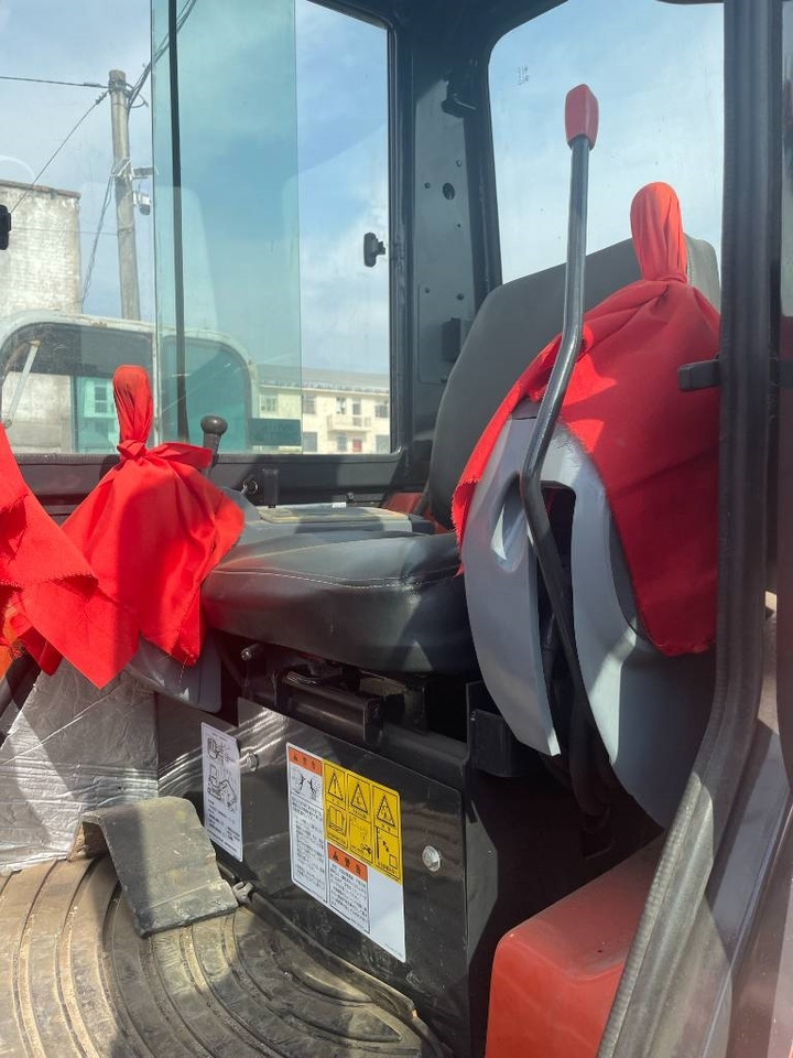 Kubota U 35 - Мини-экскаватор: фото 4 Kubota U 35 - Мини-экскаватор: фото 4