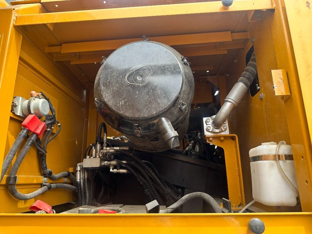 Sany SY 365 H - Гусеничный экскаватор: фото 3 Sany SY 365 H - Гусеничный экскаватор: фото 3