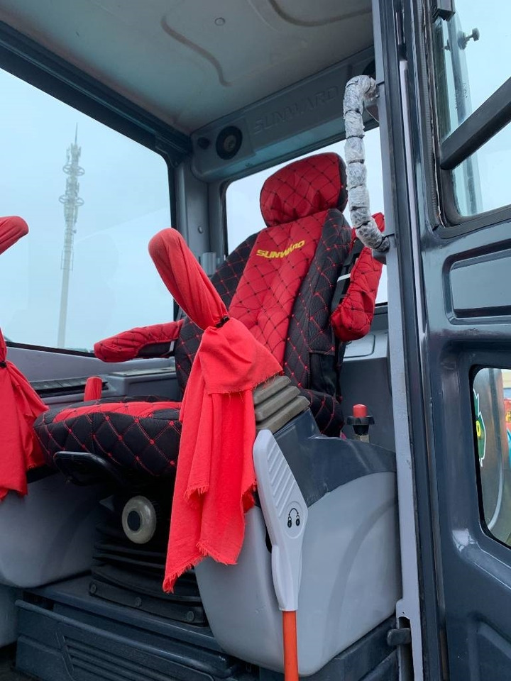 Новый Гусеничный экскаватор Sunward SWE 70: фото 9 Новый Гусеничный экскаватор Sunward SWE 70: фото 9