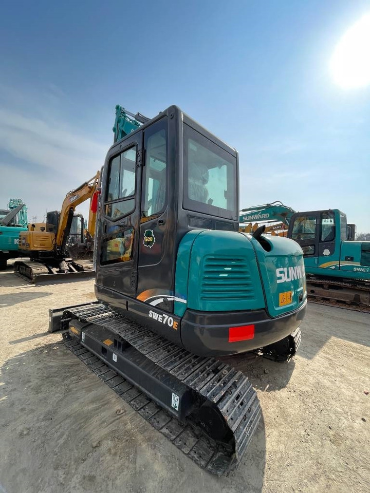 Мини-экскаватор Sunward SWE 70: фото 6